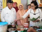menteri-sri-mulyani-bersama-menteri-basuki-hadimuljono-dan-staff-kementrian_20180404_175520.jpg