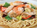 mie-goreng-kering-siram-sayuran_20180304_124350.jpg