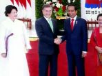 moon-jae-in-dan-joko-widodo_20171110_191854.jpg
