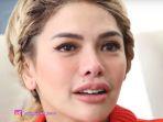 nikita-nangis-kenang-ortu.jpg