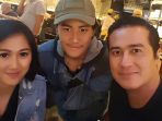 novita-petria-rafi-dan-adjie-pangestu_20170516_083130.jpg