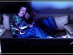 pasangan-nonton-film.jpg