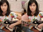 potret-dian-sastro-pakai-kebaya-sembari-main-gitar-listrik.jpg