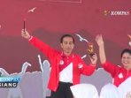 presiden-joko-widodo-bermain-sulap_20170723_190641.jpg