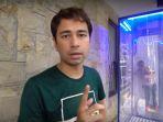 raffi-ahmad-nagita-slavina-beli-bilik-disinfektan-demi-cegah-corona-ini-bukan-buat-gaya-gayaan.jpg