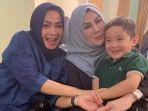 rieta-amilia-amy-qanita-dan-rafathar1.jpg
