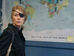 rosamund-pike-dalam-film-a-private-war.jpg