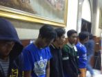 rusuh-persija-vs-persib_20180923_231014.jpg