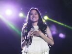 sheryl-sheinafia_20170131_205858.jpg