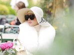 syahrini_20170421_190136.jpg