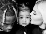 travis-scott-stormi-webster-dan-kylie-jenner.jpg