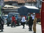 Teror Bom Surabaya, Walikota Tri Rismaharini Ikut Sibuk Atur Lalu Lintas!