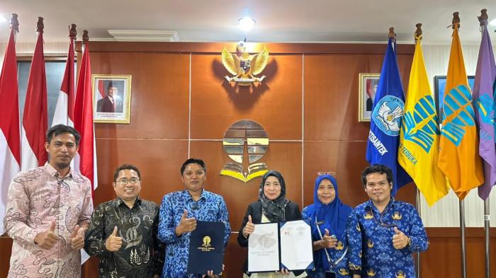 Foto bersama Usai PKS UT Majene dan Unsulbar