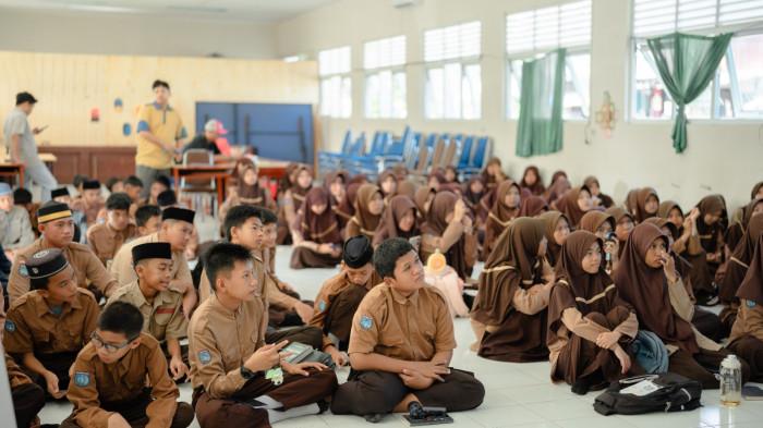 Para siswa MtsN Mamuju saa