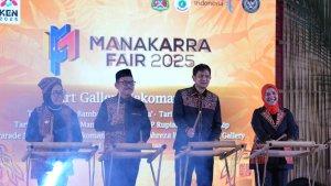 Gubernur-Sulbar-Suhardi-Duka-secara-resmi-membuka-Festival-Manakarra-Fair-2025.jpg
