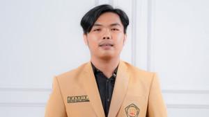 Ketua-Permahi-Mamuju-Wardian-mengecam-amnesti-dan-abolisi-untuk-Hasto-dan-Tom-Lembong.jpg