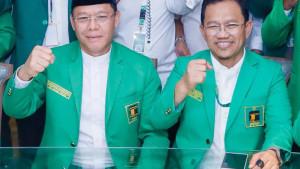 Ketua-Umum-PPP-Muhammad-Mardiono-dan-Wakil-Ketua-Umum-Amir-Uskara.jpg