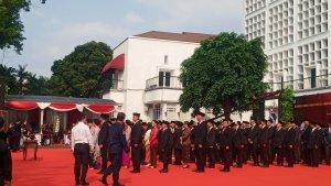 Komisioner-KPU-empat-kabupaten-di-Sulbar-tengah-mengikuti-pelantikan-di-Jakarta.jpg