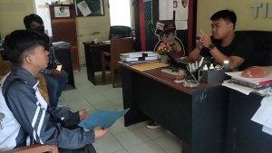Korban-pengeroyokan-bernama-Ilham-anggota-KPPS-Desa-Pasiang-melapor-ke-Polres-Polman.jpg