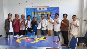 Liaison-officer-LO-Muh-Rusdi-Nurhadi-dan-Muh-Ashar-di-Sekretariat-Penjaringan-KONI-Mamuju.jpg