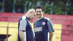 Mantan-asisten-pelatih-PSM-Makassar-Nenad-Bacina.jpg