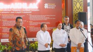 Menteri-Hukum-Supratman-Andi-Agtas-mengesahkan-SK-kepengurusan-Partai-Solidaritas-Indonesia.jpg