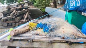 Perahu-nelayan-sandar-di-pesisir-Pantai-Desa-Babana-Kecamatan-Budong-Budong.jpg