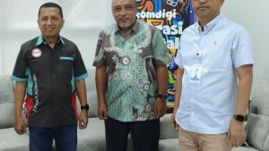 Plt-Kadis-kominfo-Sulbar-Muhammad-Ridwan-berkoordinasi-dengan-BPSDM-Kemenkomdigi-Makassar.jpg