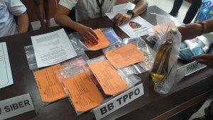 Sejumlah-barang-bukti-yang-diamankan-Ditkrimsus-Polda-Sulbar.jpg