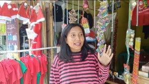 Sri-Selda-pemilik-toko-Ansel-atau-Dasel-di-Jl-Poros-Mamasa-Polman.jpg