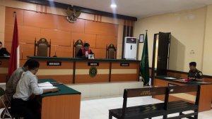 Suasana-sidang-praperadilan-di-Pengadilan-Negeri-PN-Polewali.jpg