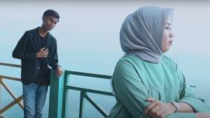 Tangkapan-laya-video-Youtube-lagu-Mandar-Pamenangan.jpg