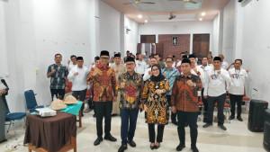 Wakil-Ketua-DPRD-Sulbar-saat-bawa-materi-Peningkatan-Kapasitas-Tokoh-Lintas-Agama.jpg