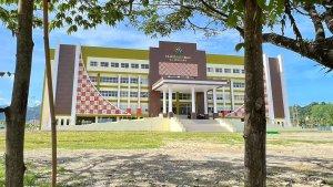 antor-Kejaksaan-Tinggi-Sulawesi-Barat-di-Jl-RE-Martadinata.jpg