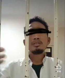 l-pria-berbaju-putih-dal.jpg