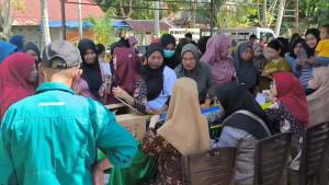 tusan-warga-pesisir-Pulau-Battoa-Desa.jpg