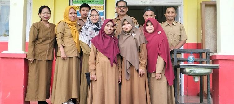Asisten I Pemkab Pasangkayu Sidak ASN dan Aktivitas Belajar Mengajar di SDN Randomayang