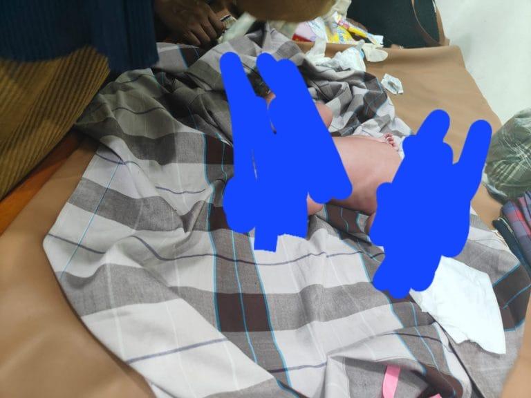 BREAKING NEWS: Geger, Warga Desa Babana Mamuju Tengah Temukan Bayi Laki-laki di Kebun Kelapa Sawit