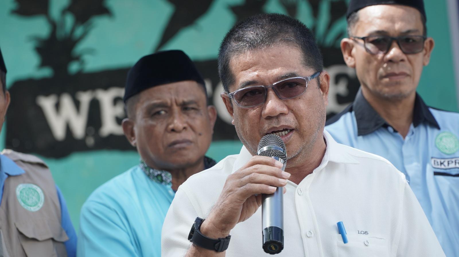 Bebas Manggazali & BKPRMI Jalankan Aksi Bersih 1.000 Masjid di Polman Libatkan Remaja Cinta Masjid