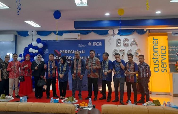 Grand-Opening-Bank-BCA-KCP-Mamuju.jpg