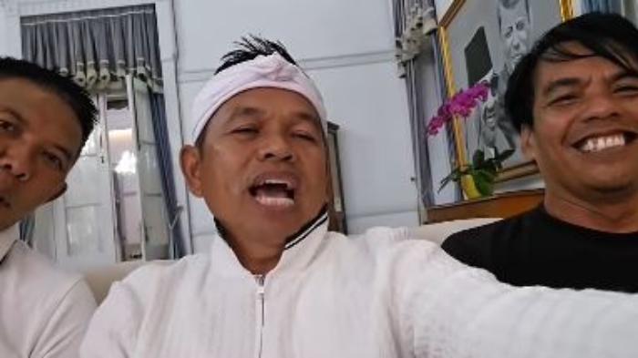Gubernur-Jawa-Barat-Dedi-Mulyadi-Kabid-Dishub-Dadang-Kosasih-Sopir-Emen.jpg