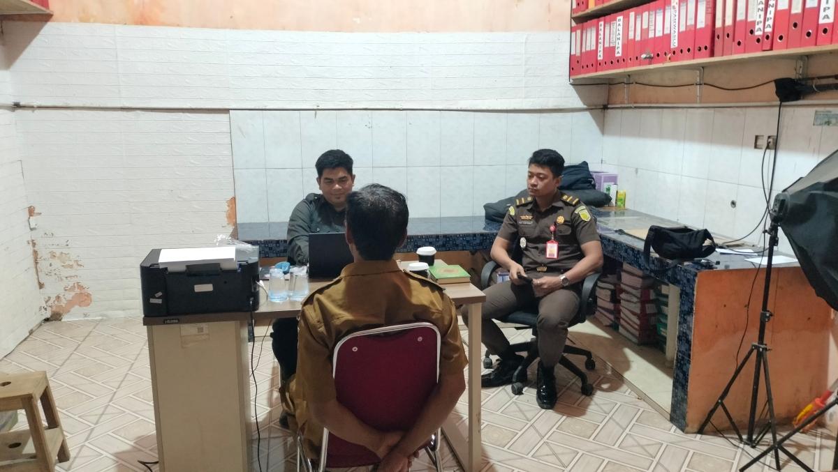 Terbukti Fasilitasi Jalan Santai Paslon, Kades Sugihwaras Polman Tersangka Terancam Penjara 6 Bulan