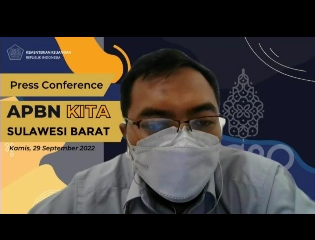 Kepala-bidang-pembinaan-pelaksanaan-anggaran-dua-Kanwil-DJPb-Sulbar-Bekti-Wicaksono.jpg