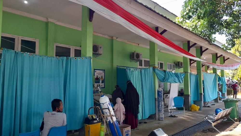 Kondisi-terkini-ruang-perawatan-di-RSUD-Mamuju.jpg