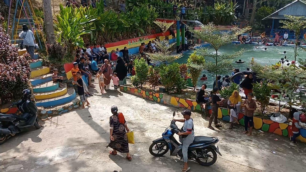 Objek-wisata-alam-Kali-Biru-di-Desa-Battetangga-Kecamatan-Binuang-Kabupaten-Polman-Sulbar.jpg