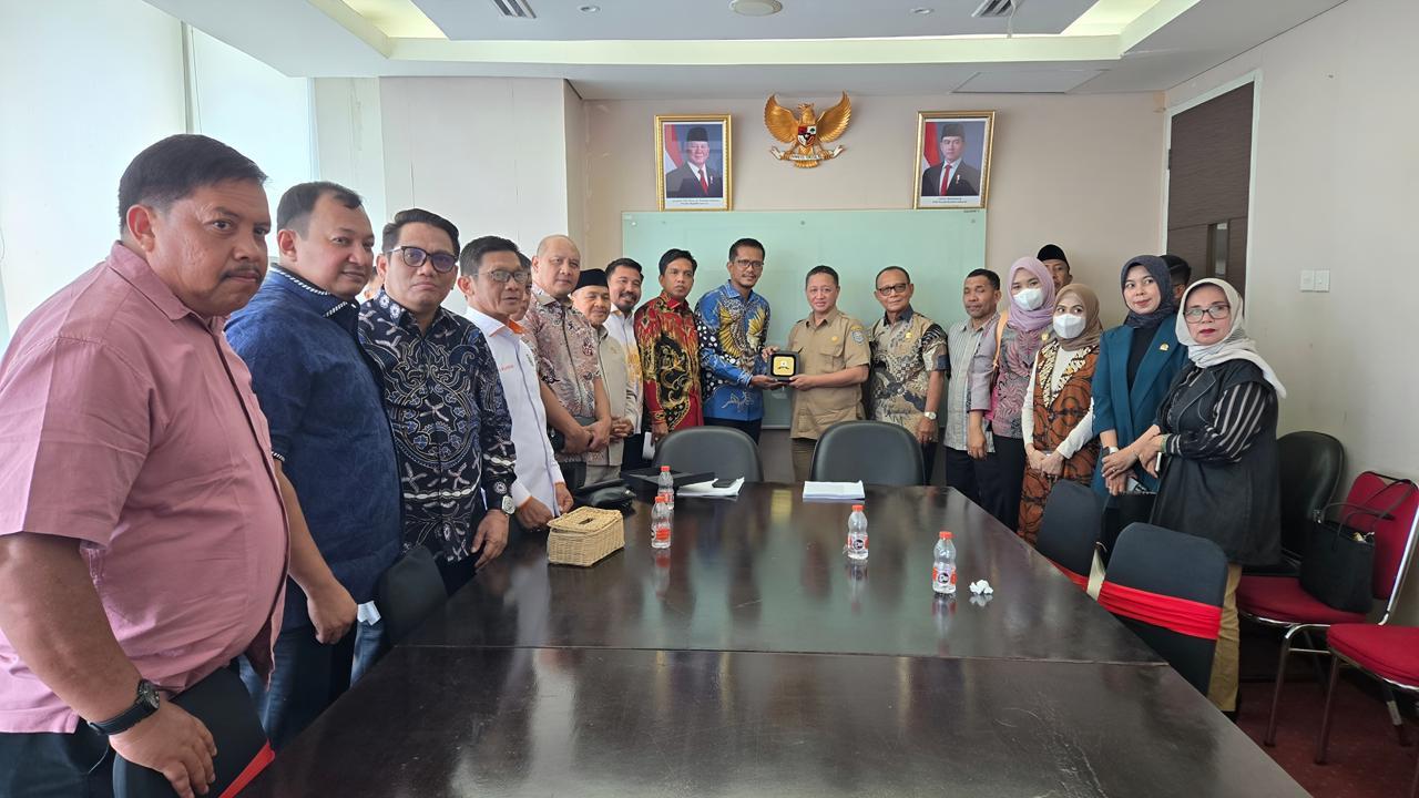Panja-DPRD-Sulbar-konsultasi-ke-Kemendagri-untuk-membahas-mekanisme-penyertaan-modal-PI.jpg