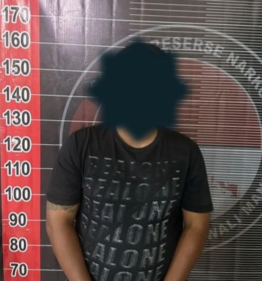 Pria Usia 34 Tahun di Wonomulyo Polman Ditangkap karena Peredaran Narkoba