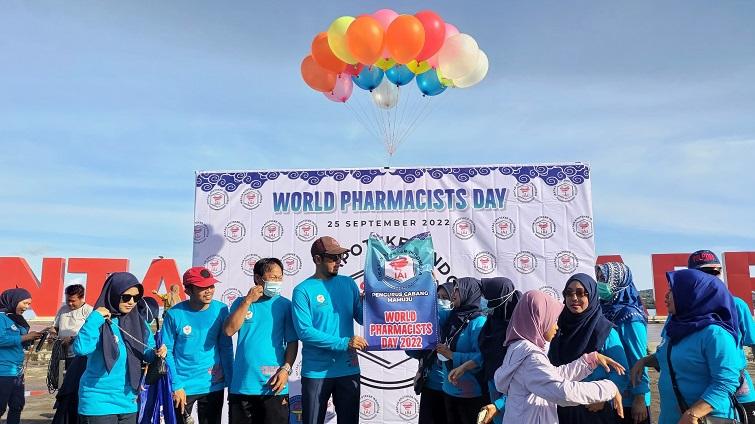 Pelepasan-simbolis-puncak-peringatan-World-Pharmachist-Day-2022.jpg