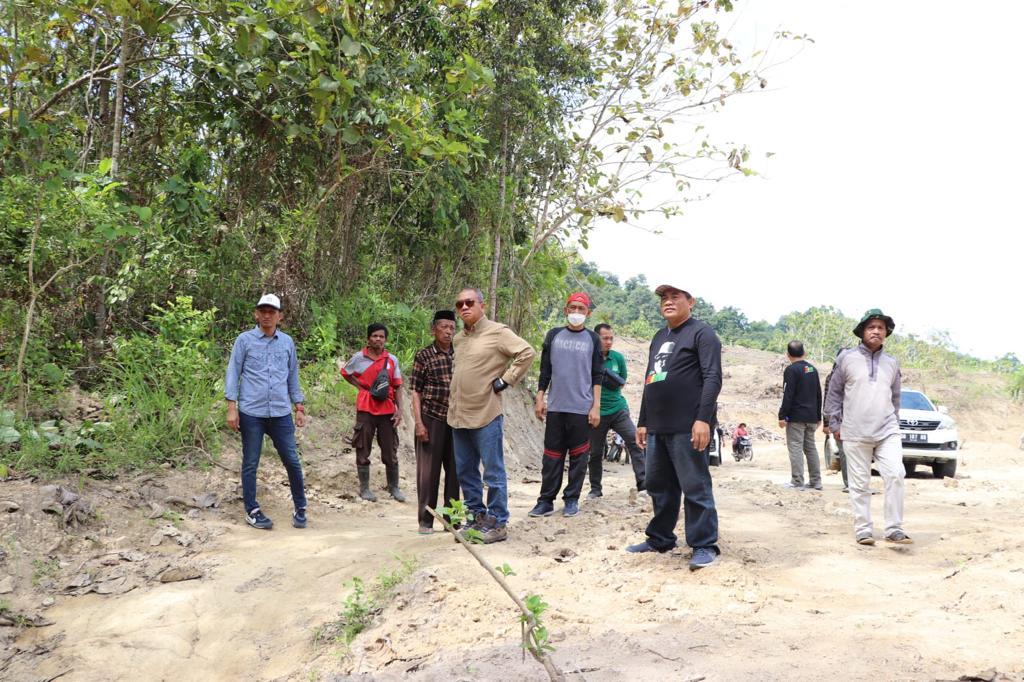 Pemkab-Polman-pantau-lokasi-TPA-di-Desa-Sattoko-Polman.jpg
