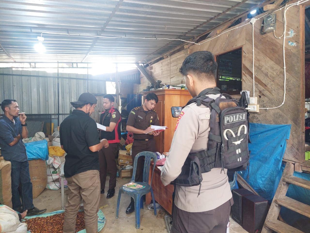 Dugaan Korupsi Getah Pinus PT KHBL Mamasa, Kejari Minta Warga Tenang dan Jangan Bikin Gaduh